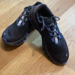 Brand New On Cloud Women's Shoes